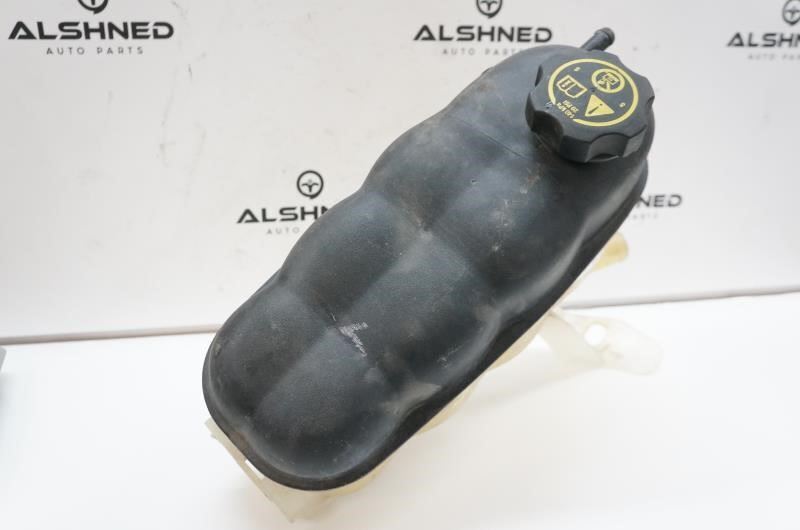 *READ* 2013 Chevrolet Suburban Radiator Coolant Reservoir Bottle 84368363 OEM - Alshned Auto Parts