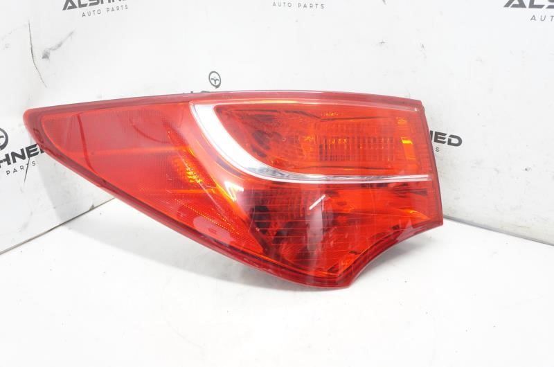 2013-2016 Hyundai Santa Fe Left Driver LH Rear Tail Light 92401-4Z0 OEM - Alshned Auto Parts