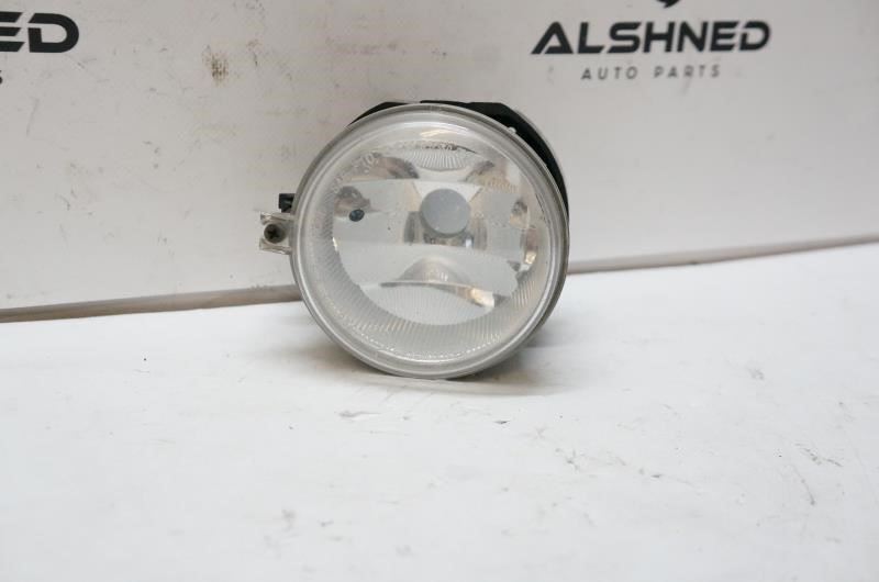 2010 Chrysler Town & Country Light Fog Lamp Front Left 5182025AA OEM - Alshned Auto Parts