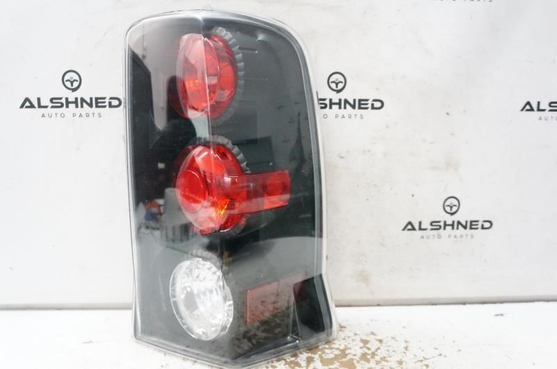 2002 Cadillac Escalade Passenger Rear Black Tail Light SK3710-ECLD02 - Alshned Auto Parts