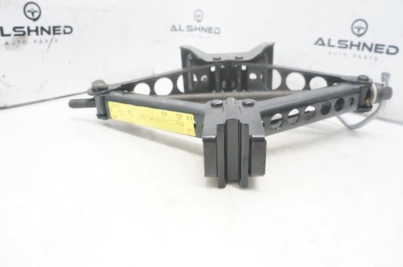 2012-2019 Range Rover Evoque Scissor Lift Jack 6G92-17080-DC OEM - Alshned Auto Parts