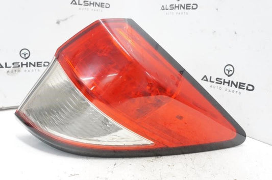 *READ* 19-20 Honda HR-V Passenger Right Side Tail Light Outer 33502-T7W-A31 OEM - Alshned Auto Parts