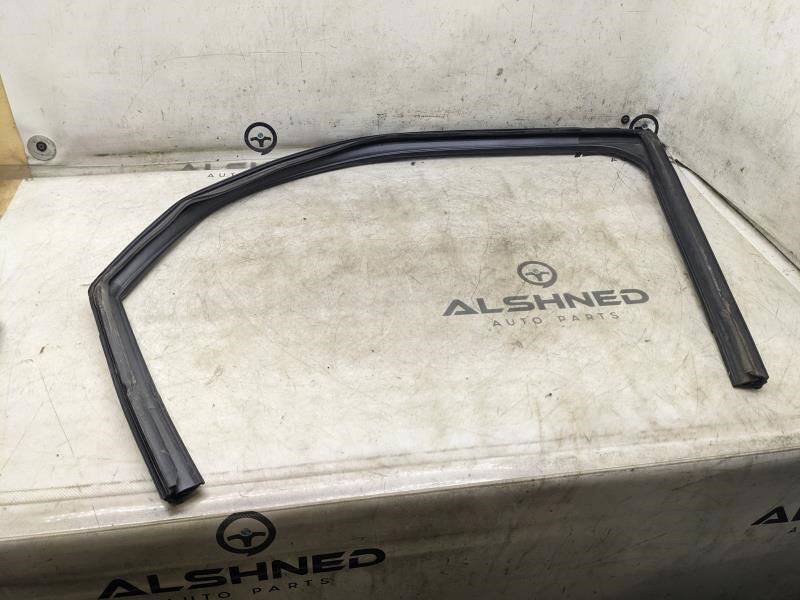 13-19 Ford Explorer Police Front Left Door Glass Run Channel BB53-7821596-A OEM - Alshned Auto Parts