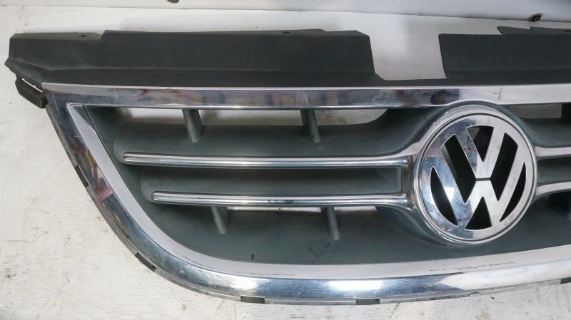 2009-2014 Volkswagen Routan Front Upper Bumper Grille 7B0-853-653-B OEM - Alshned Auto Parts