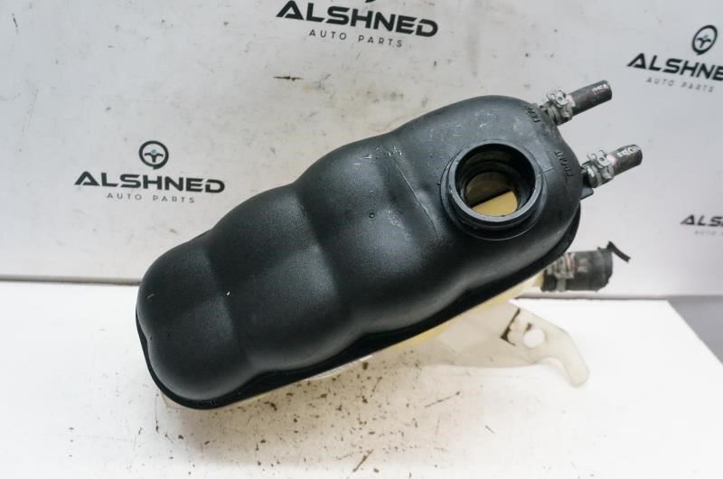 *READ* 2015 GMC Sierra 1500 Radiator Coolant Reservoir Bottle 84368362 OEM - Alshned Auto Parts