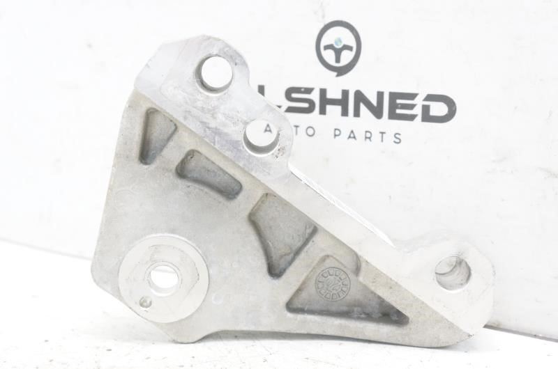 21-22 Hyundai Santa Fe 2.5L Front Engine Mount Bracket 21825-P2400 OEM Alshned Auto Parts