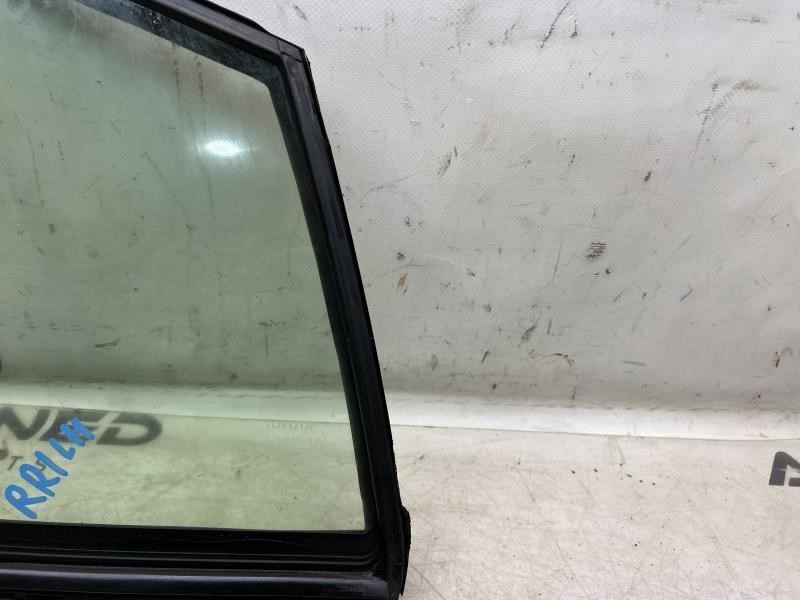 2016-2022 Toyota Prius Rear Left Door Fixed Quarter Window Glass 68124-47030 OEM