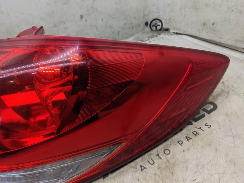 2012-2017 Hyundai Veloster Rear Right Passenger Side Tail Light Lamp 92402-2V000 - Alshned Auto Parts