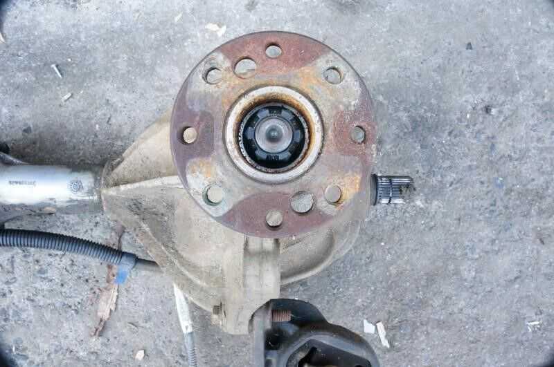 06-11 Dodge RAM 1500 Front Axle Differential Carrier 3.55 Ratio 52114432AL OEM - Alshned Auto Parts