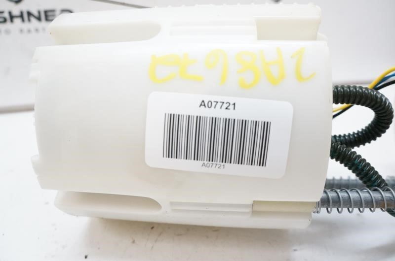 2014 Chrysler Town & Country 3.6L Fuel Pump Assembly 05273969AB OEM - Alshned Auto Parts