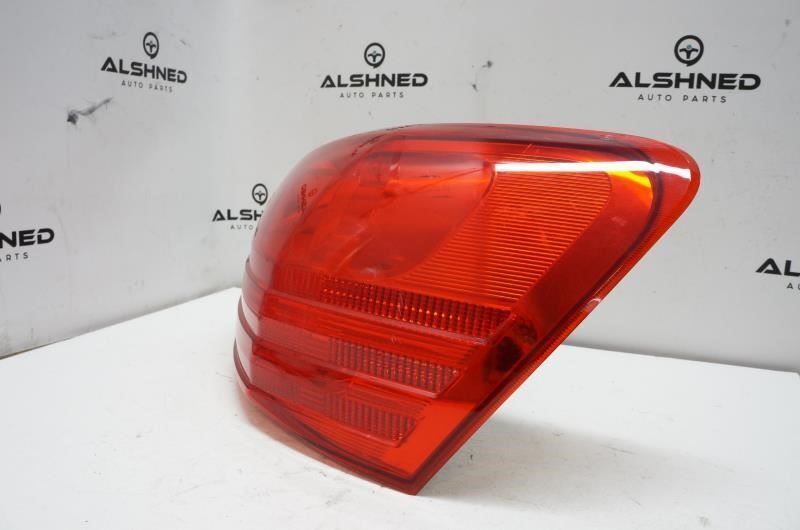 2010 Nissan Rogue Right Rear Tail Light 26550-JM00A OEM - Alshned Auto Parts