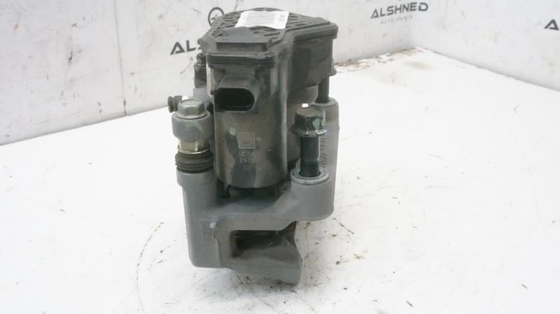 2021 Hyundai Santa Fe Passenger Right Rear Brake Caliper 58230-P2300 OEM - Alshned Auto Parts