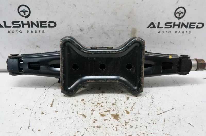 2015 Chevrolet Impala Lift Jack 13581762 OEM Alshned Auto Parts