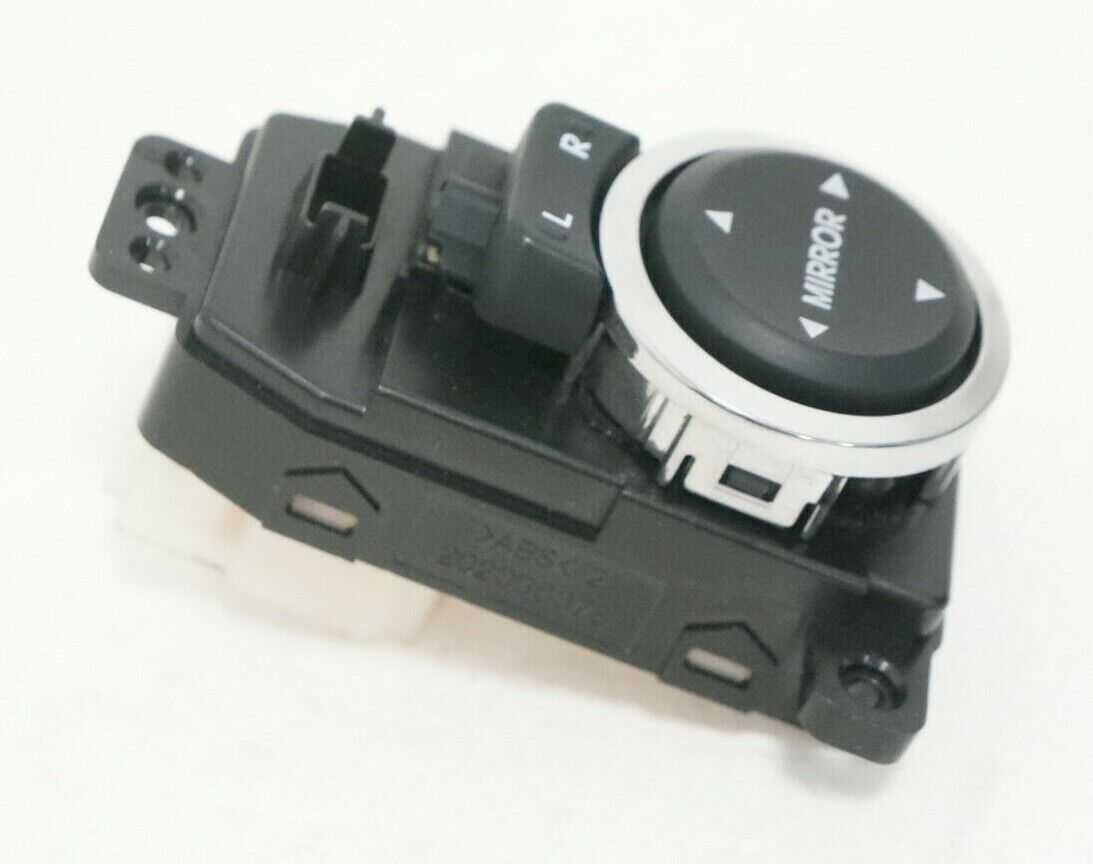 2010 Hyundai Genesis Coupe LH Driver Mirror Switch Button OEM 202008378 - Alshned Auto Parts