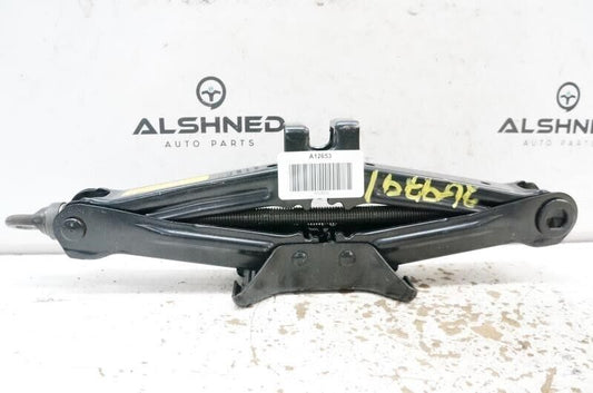 2011 Toyota Prius Scissor Lift Jack 09111-33030 OEM - Alshned Auto Parts