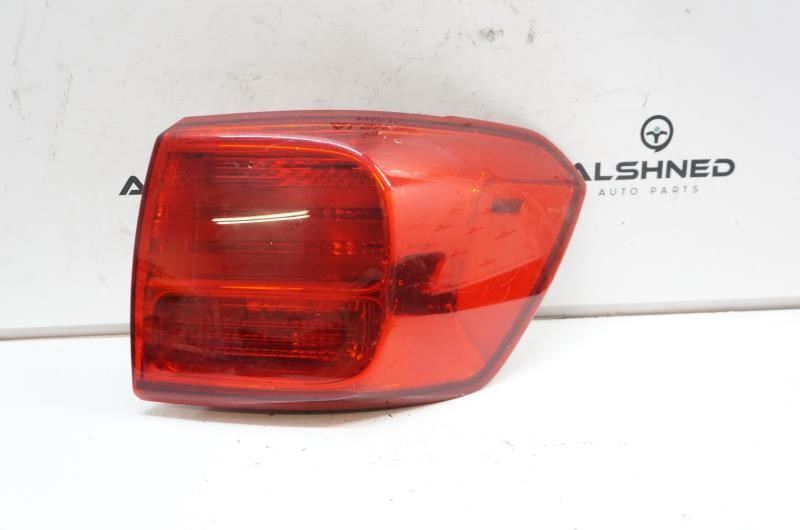 2018 Kia Sedona Passenger Right Rear Upper Tail Light  92402-A9520 OEM *ReaD* - Alshned Auto Parts