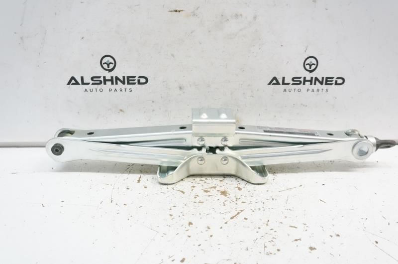 2012 Honda CR-V Lift Jack 89310-SWA-003 OEM Alshned Auto Parts