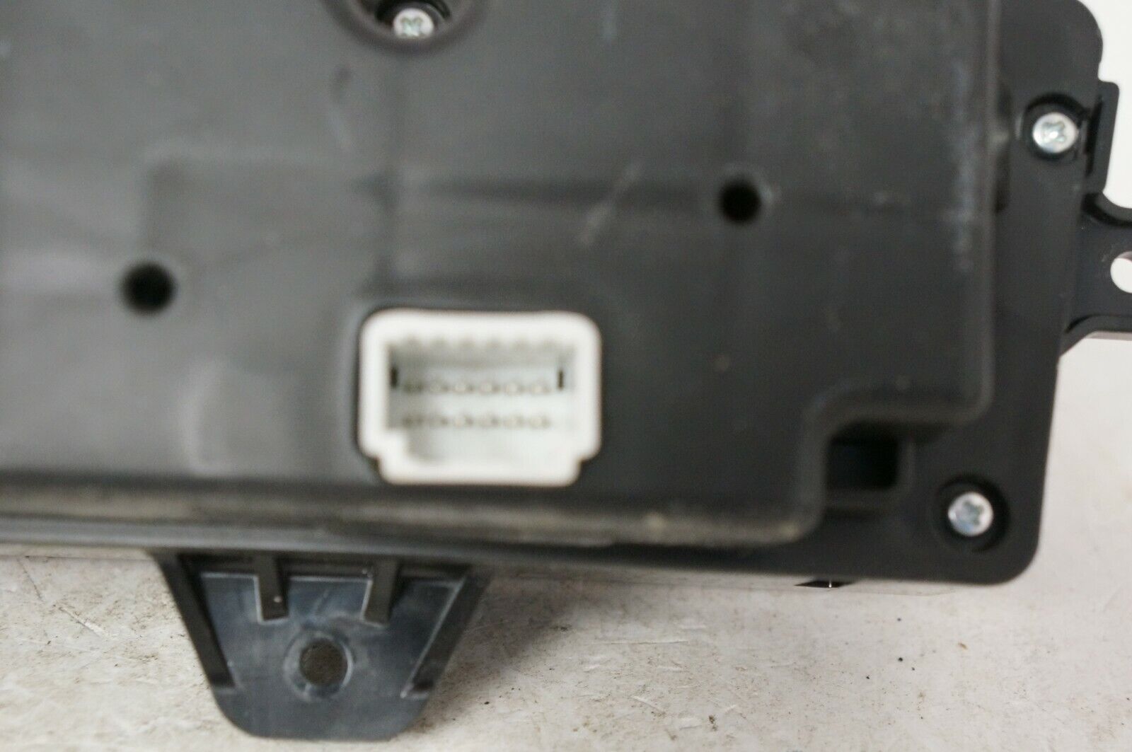 2016-2020 Nissan Maxima Temperature Climate AC Heater Control 27500 4RA0A OEM - Alshned Auto Parts