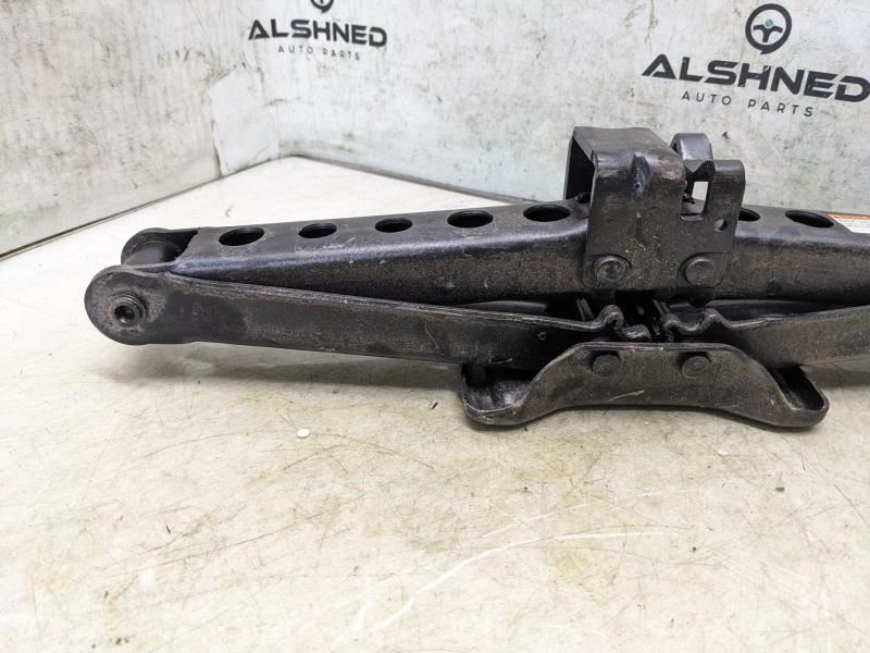 2014-2022 Toyota Highlander Spare Tire Floor Jack 09111-0E051 OEM - Alshned Auto Parts