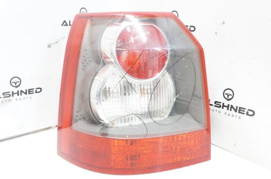 *READ* 2008-2010 Land Rover LR2 Driver Left Side Tail Light 6H52-13405-A OEM - Alshned Auto Parts