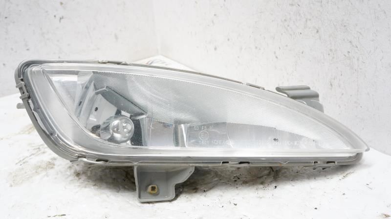 *READ* 2011-2013 Kia Optima Passenger Right Front Fog Light 922022T010 OEM - Alshned Auto Parts