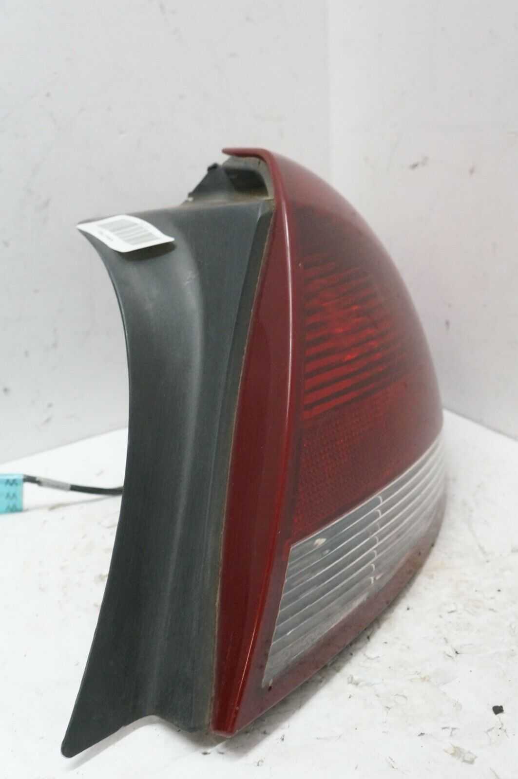 *READ* 2004-2007 Ford Taurus Passenger Right Rear Tail Light 5F1Z-13404-A OEM - Alshned Auto Parts