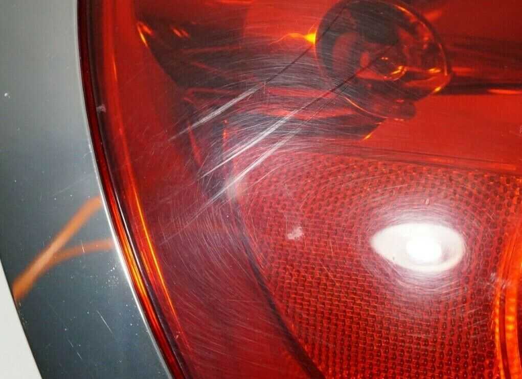 2008-2012 Buick Enclave LH Driver Tail Lamp Light OEM 25865247 - Alshned Auto Parts