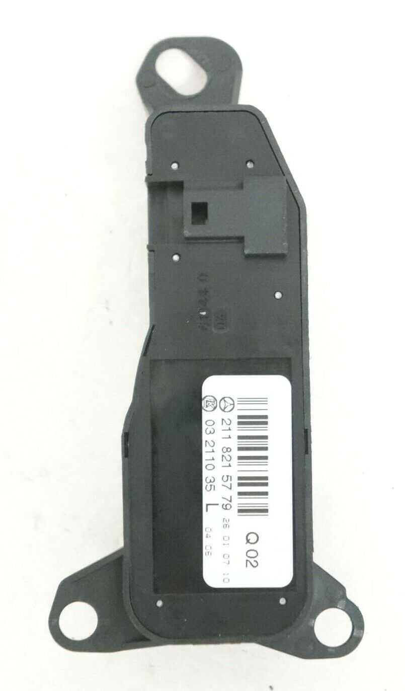 2007 Mercedes E-Class Front Door Mirror Control Switch OEM 2118215779 - Alshned Auto Parts