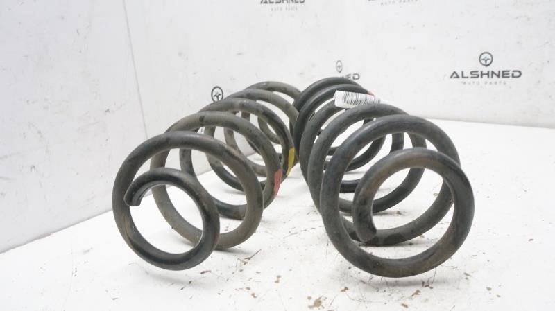 2016-2019 Toyota Prius Left Right Rear Coil Spring Set 48231-47310 OEM - Alshned Auto Parts