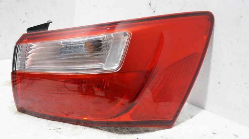 2012-2017 Kia Rio Passenger Right Rear Tail Light 924021W000 OEM - Alshned Auto Parts