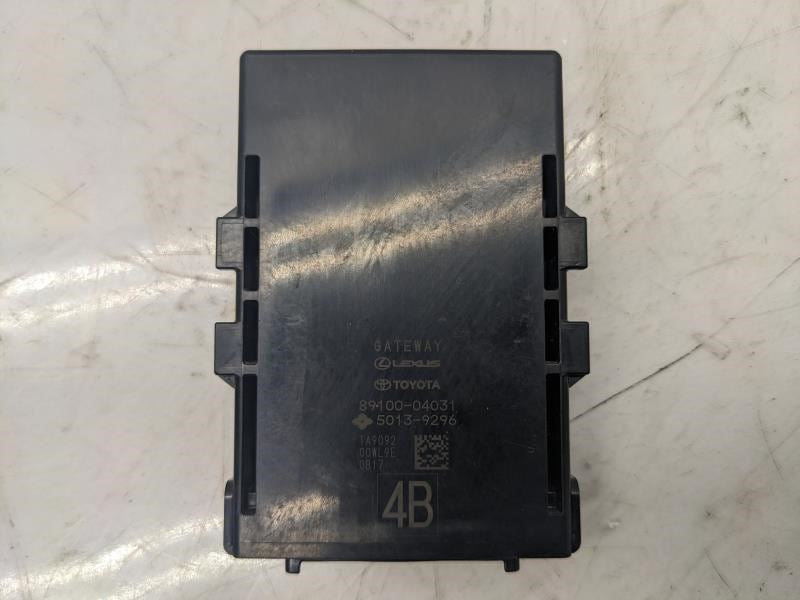 2020-2021 Toyota Tacoma Network Gateway Control Module 89100-04031 OEM *ReaD* - Alshned Auto Parts