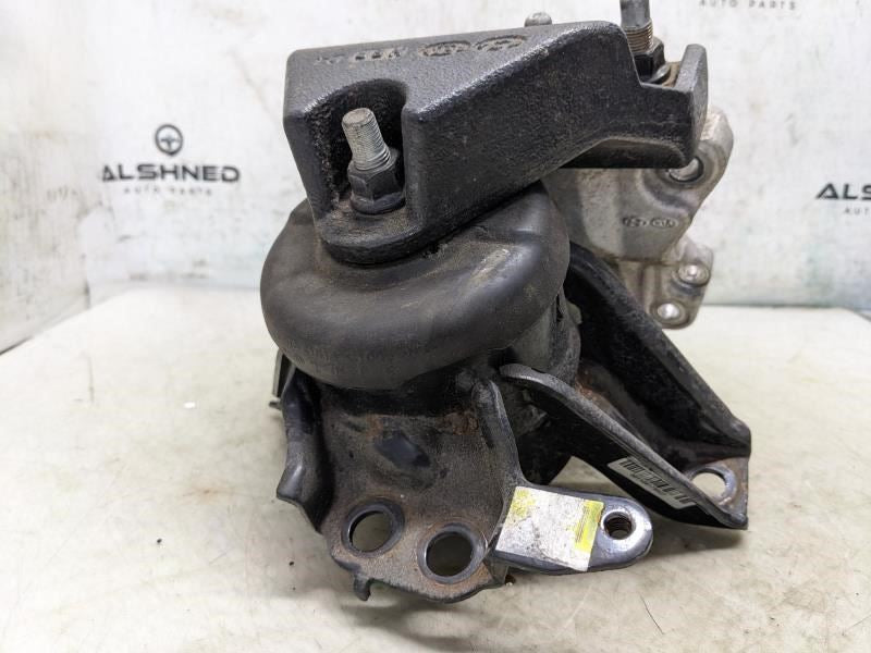 2015-2017 Hyundai Sonata 2.4L Front Right Engine Mount Bracket 21810-C1020 OEM