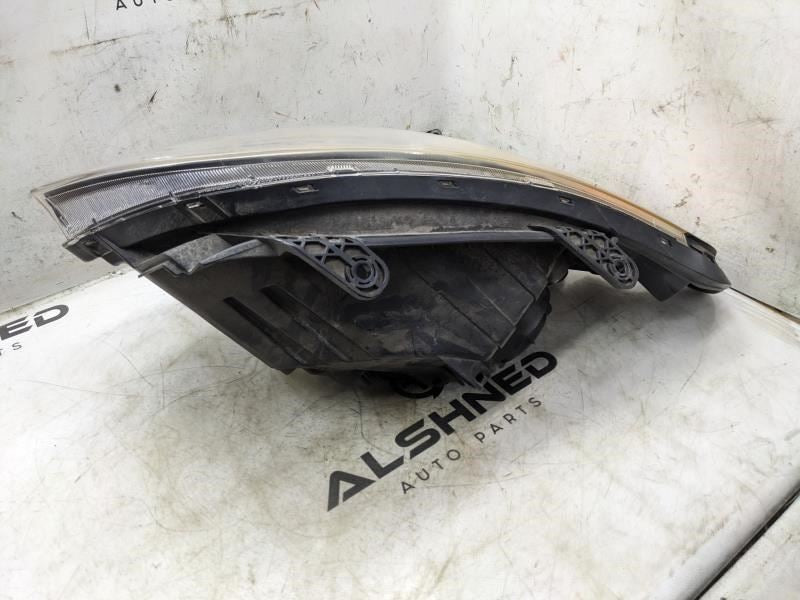 2010-2011 Kia Soul+ Front Right Passenger Side Headlight Lamp 92102-2K030 OEM - Alshned Auto Parts