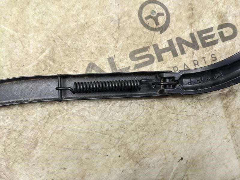 2017-2023 Chrysler Pacifica Front Right Windshield Wiper Arm 68316738AA OEM - Alshned Auto Parts