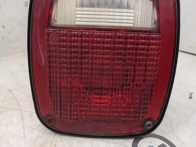 2001-2006 Jeep Wrangler Rear Left Driver Side Tail Light Lamp 56018649AD OEM - Alshned Auto Parts