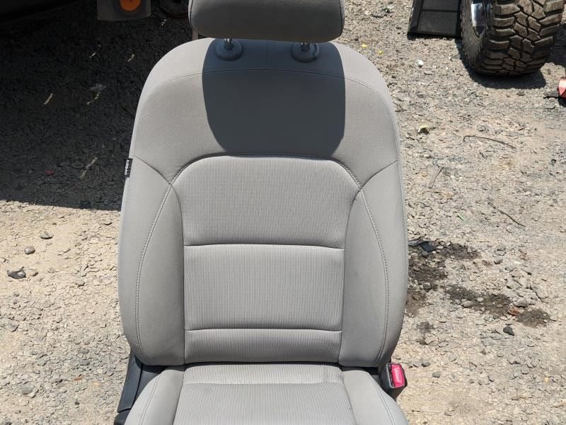 17-18 Hyundai Elantra Front Right Seat w Heater Cloth Gray 88400-F3020-XFZ OEM - Alshned Auto Parts