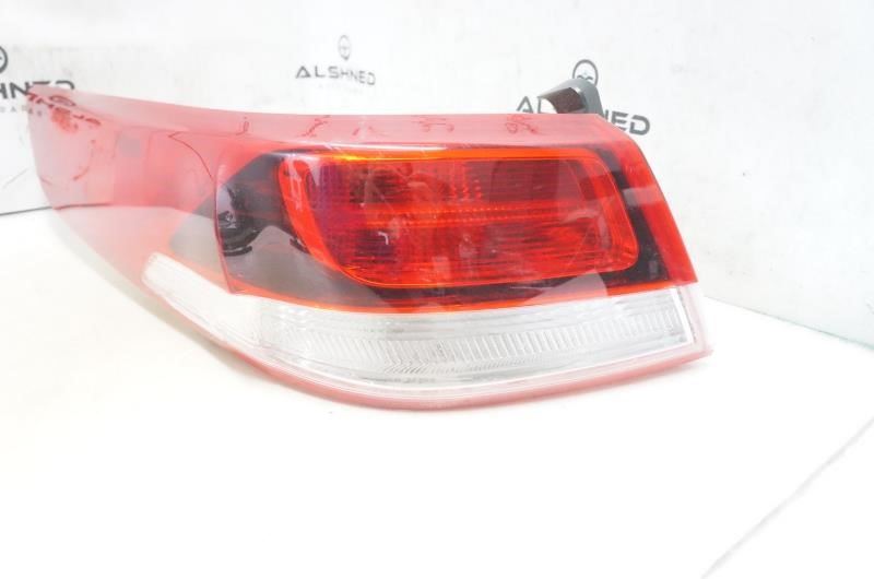 2016-2020 Kia Optima Rear Left Driver Side Tail Light Lamp 92401-D5000 OEM *ReaD - Alshned Auto Parts