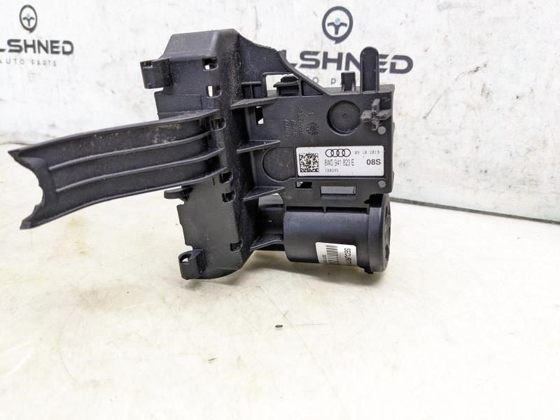 18-23 Audi S5 Positive Terminal Junction Block 8W0-941-823-E OEM *ReaD* *ASIS* - Alshned Auto Parts