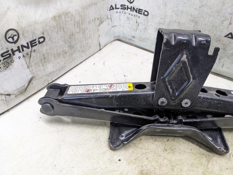 2009-17 Chevrolet Traverse Spare Tire Floor Jack & Wheel Wrench 23299198 OEM - Alshned Auto Parts