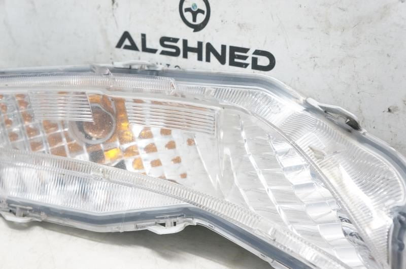 2015-2017 Toyota Camry Passenger Right Front Turn Light 81510-06050 OEM - Alshned Auto Parts