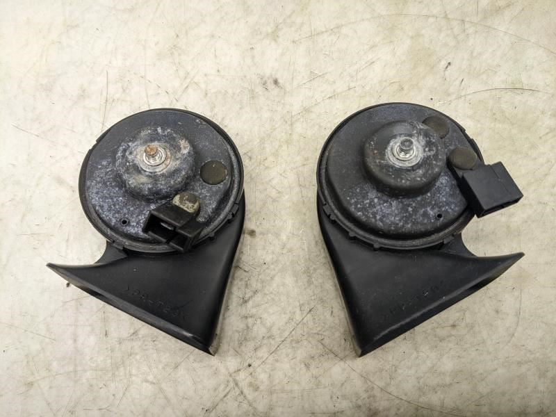 2007-2009 Lexus RX350 High & Low Tone Note Horn Set 86520-AA010 OEM - Alshned Auto Parts