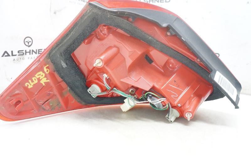 2006-2008 Toyota RAV4 Right Passenger Rear Tail Light 81551-42100 OEM *ReaD* - Alshned Auto Parts