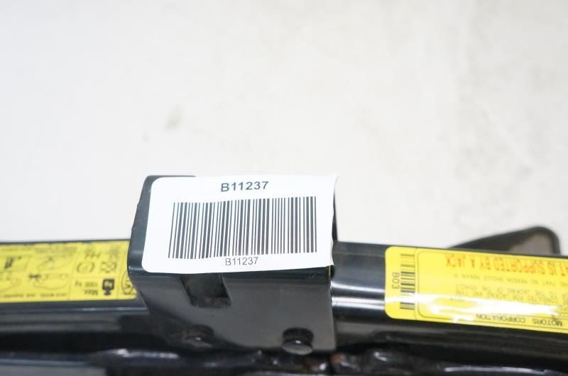 2015 Hyundai Tucson Lift Jack 09110-2S100 OEM - Alshned Auto Parts