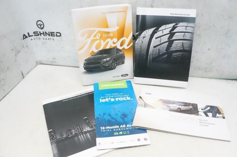 2018 Ford Fusion Owners Manual set JE5J-19A321-AB OEM - Alshned Auto Parts