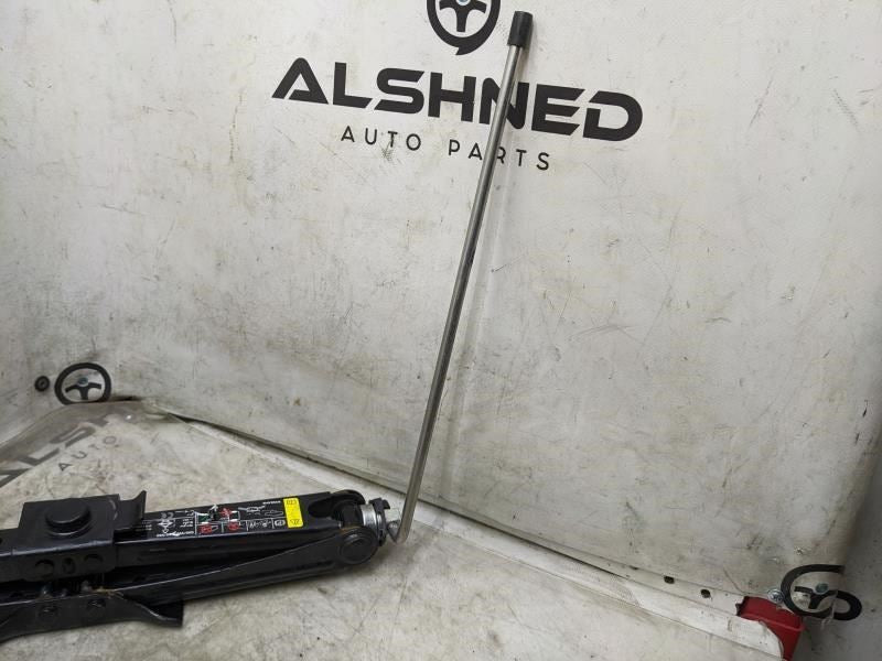 2019-2022 Volvo S60 Lift Jack 31680566 OEM - Alshned Auto Parts