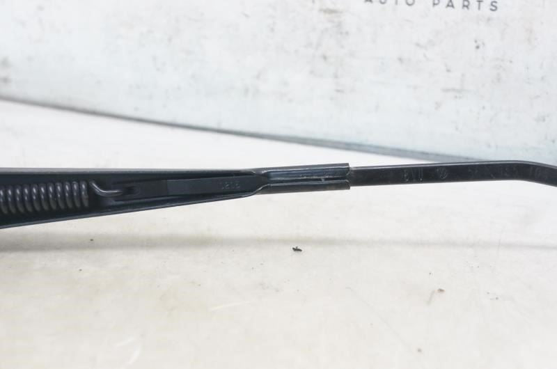 2012-2019 Volkswagen Passat Front Left Driver Wiper Arm 561955405 OEM - Alshned Auto Parts