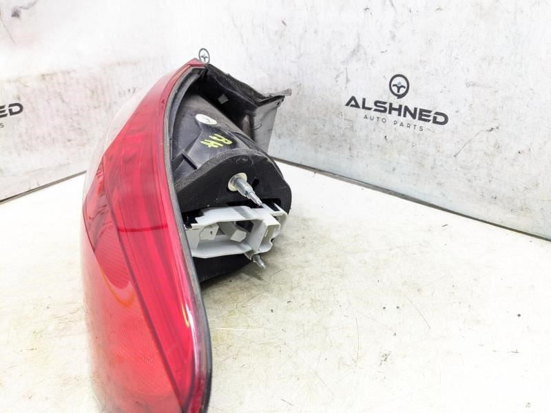 2009-12 Volkswagen Passat CC RR RH Passenger Side Tail Light Lamp 3C8945096G OEM - Alshned Auto Parts