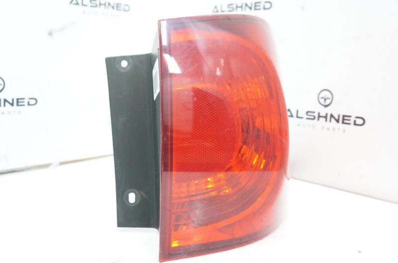 09-14 Volkswagen Routan Passenger Right Side Tail Light Outer 7B0-945-096-C OEM - Alshned Auto Parts