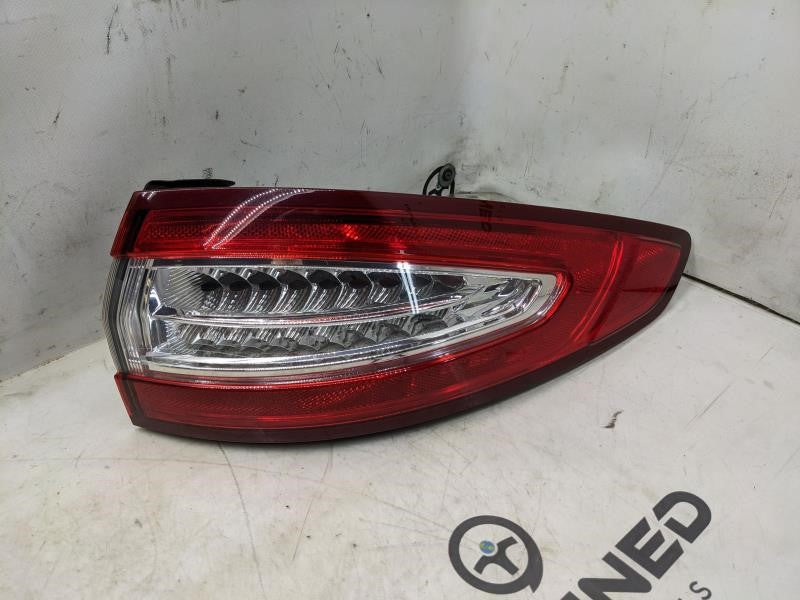 2013-2016 Ford Fusion Passenger Right Side Tail Light Lamp DS73-13404-AM OEM - Alshned Auto Parts