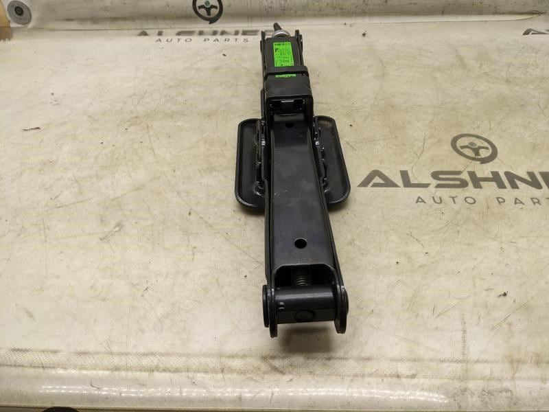 2013-2018 Hyundai Santa Fe Lift Jack 09110-2W000 OEM - Alshned Auto Parts